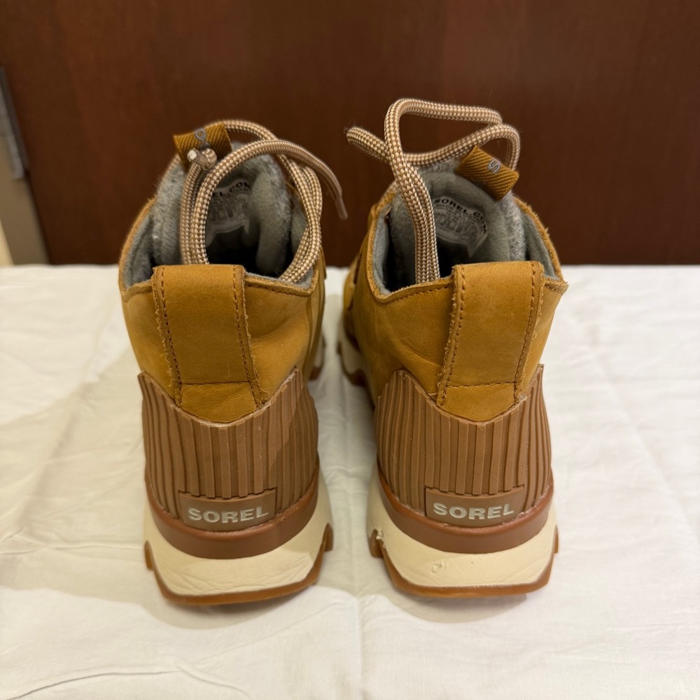 Sorel Tan and Gray Winter Boots - Picture 6 of 13